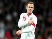 Rooney đem 2 chuyên gia thể lực sang Bồ Đào Nha dưỡng thương