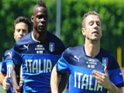 Balotelli bị phân biệt chủng tộc ngay trên sân tập của tuyển Italy