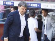 Martino tự nhận không xứng đáng ở lại Barca