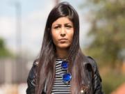 Hot-girl bán hàng bị đuổi việc vì chửi Terry là "con lợn"