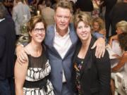 Con gái Louis van Gaal: 'Tôi không hề liên quan đến các quyết định của bố tôi'