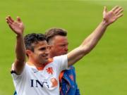 Mê tín dị đoan "lợi hại" như Van Persie