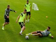 Torres hô hào phế bỏ lối đá tiki-taka