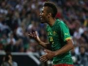 Bị trọng tài xử ép, Mexico vẫn vượt qua Cameroon