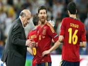 ĐKVĐ Tây Ban Nha: Coi chừng vết xe đổ của Pháp năm 2002!