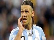 Gót Achilles của Argentina: Công làm rồi thủ phá?