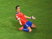 Alexis Sanchez: Người thừa của Barca, người hùng của Chile