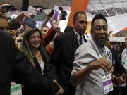 Pele chờ đợi trận chung kết Brazil - Uruguay