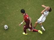 Tình huống Pepe nhận thẻ đỏ: Mueller thực sự đã "diễn" nhưng Pepe phải tự trách mình