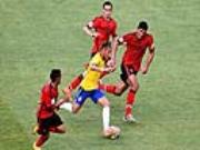 Mổ xẻ trận hòa của Brazil: Cánh én Neymar khó làm nên mùa xuân!