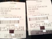 Bàn thắng của Messsi cứu fan khỏi mất 7 tỷ đồng