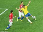 Scandal ngày khai mạc World Cup 2014