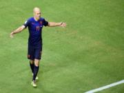 Robben lo gặp hoạ vì thắng to nhà ĐKVĐ Tây Ban Nha