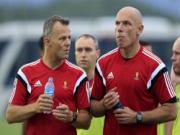 Khi trọng tài không còn làm "Vua"