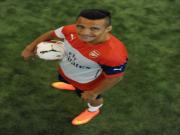 Brendan Rodgers tiết lộ lí do... củ chuối khiến Alexis từ chối Liverpool