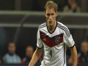 Cuộc sống của cầu thủ trước và sau khi vô địch World Cup... chẳng khác gì nhau?