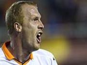 Barca bất ngờ hỏi mua hậu vệ của Valencia