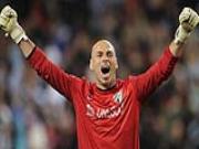 Man City “vác” 6,5 triệu bảng đi mua thủ môn của Malaga