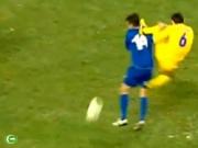 Cú kung-fu... khủng nhất trong lịch sử bóng đá