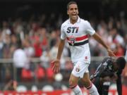 Barca tậu được người thay Dani Alves