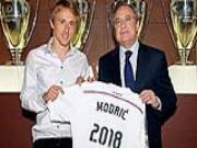 Modric gia hạn hợp đồng với Real đến năm 2018