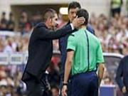 Atletico Madrid sẽ kháng án đến cùng để rửa tội cho Simeone