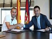 Barca chính thức "trói chân" Mascherano đến năm 2018
