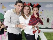 Di Maria chiến đấu với tử thần để giành lại con gái bé nhỏ