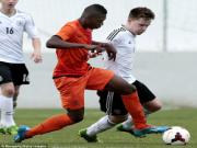 MU chuẩn bị chào đón tài năng trẻ người Hà Lan