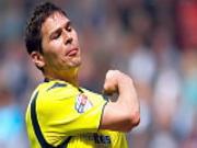 Liệu Zigic có phải là giải pháp sáng suốt cho hàng công Arsenal?