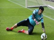 Chelsea tính “hy sinh” Cech để phá Arsenal trong vụ Khedira