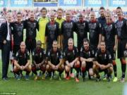 Thế hệ vàng Man Utd 1992 bị đội bóng bán chuyên nghiệp “vùi dập”