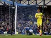 Chelsea thi đấu thăng hoa, Hazard được đà “nổ” hết cỡ