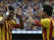 Barca thắng vất vả, thầy trò Luis Enrique vẫn phấn khích