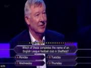 Về hưu, Alex Ferguson vẫn kiếm bộn tiền nhờ... tài lẻ