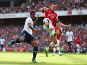 Arsenal & Tottenham chung cảnh ngộ: Giàu mà không sang