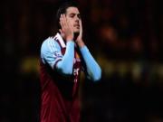 Thua Man Utd, cầu thủ West Ham đánh cảnh sát