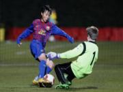 "Messi xứ Hàn" sút phạt đẳng cấp ở đội U17 Barca