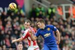 Video bàn thắng: Stoke 1-1 M.U (Vòng 20 Premier League)