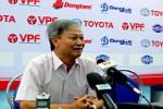 HLV Lê Thụy Hải "đốp chát" với phóng viên khi Bình Dương thua trận