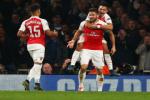 Arsenal thăng hoa: Khi Wenger đã biết thay đổi