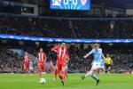 Sevilla vs Man City (02h45 04/11): Một mất một còn!