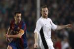 Huyền thoại Xavi hướng dẫn Rooney cách vượt qua khó khăn hiện tại