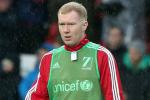 Kỹ năng chuyền dài cực đỉnh của huyền thoại M.U, Paul Scholes