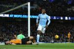 Kelechi Iheanacho cứ ghi bàn là Man City thắng trận