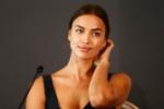 Irina Shayk bất ngờ bênh vực tình cũ Ronaldo trước bão dư luận