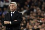 Carlo Ancelotti xin lỗi về thất bại bất ngờ của Real nhưng quyết không từ chức