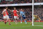 Video bàn thắng: Arsenal 3-0 West Ham (Vòng 29 Premier League 2014/2015)