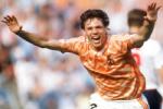 Những bàn thắng ấn tượng của huyền thoại Marco Van Basten