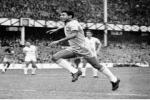 Những màn biểu diễn kỹ thuật đỉnh cao của ngôi sao vĩ đại Garrincha